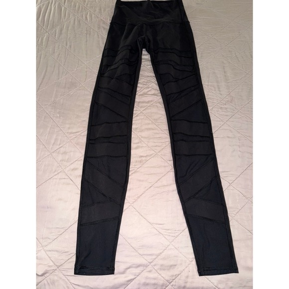 lululemon athletica Pants - Lululemon size 4 leggings